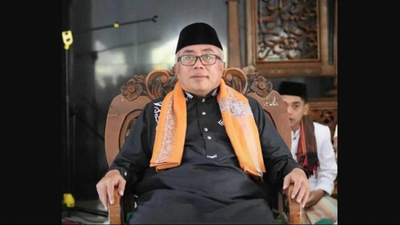 KH. ALI QOMARUDIN, SANG HAFIDZ ITU TUTUP USIA