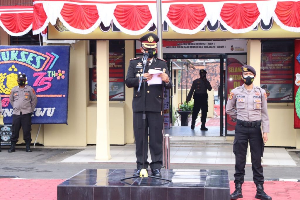 Mendapatkan Penilaian Hasil Kerja Baik, 22 Personel Bintara Polres Pringsewu Naik Pangkat