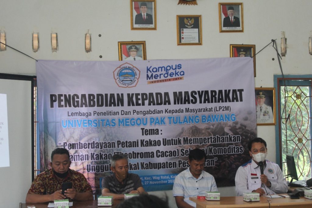 UMPTB Kunjungi Petani Kakao di Pesawaran