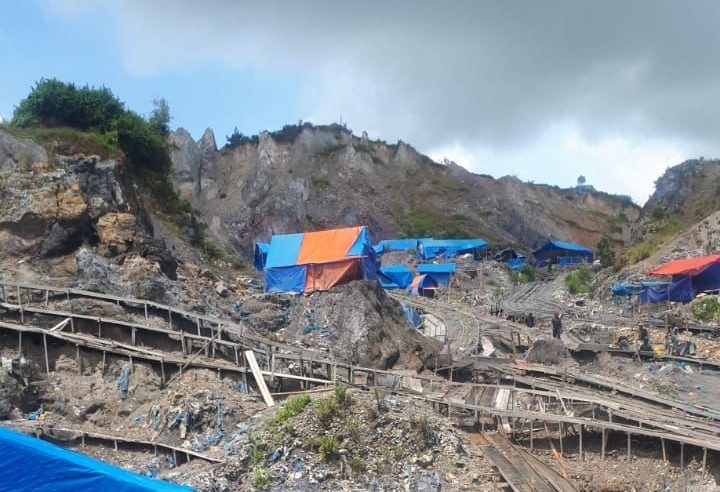 Insiden Gunung Botak Tambang Emas