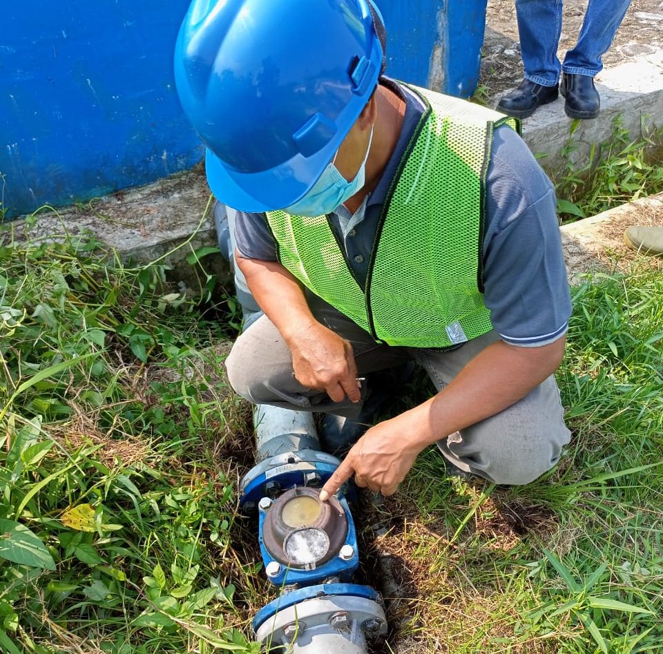 200 Rumah Warga Pekon Teba Dialiri Air Bersih Dari AQUA