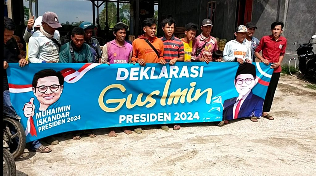 Komunitas Tukang Ojek Sayur Lampung Barat Dukung Wakil Ketua DPR RI, Gus AMI Menjadi Presiden RI 2024