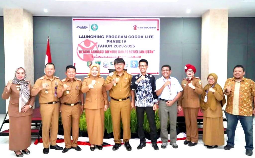 Sekda Pringsewu Wakili Pj. Bupati Launching Program Cocoa Life Fase IV