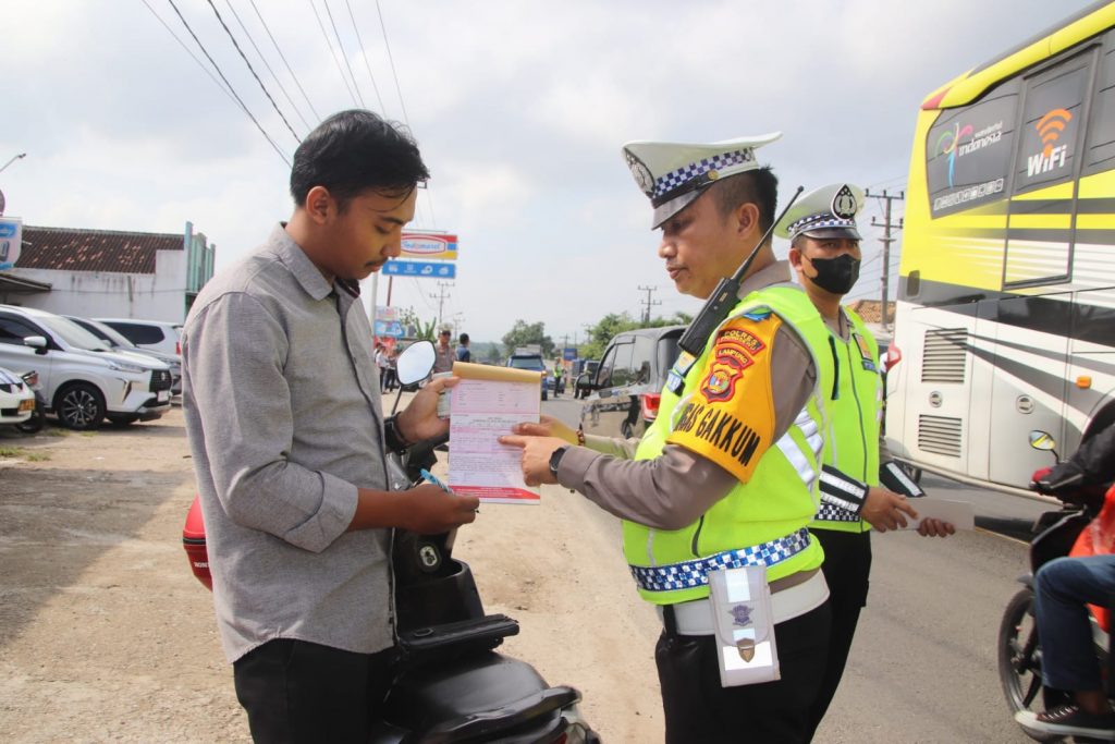 Sepuluh Hari Operasi Zebra, Polres Pringsewu Menindak 1,453 Pelanggar Lalulintas