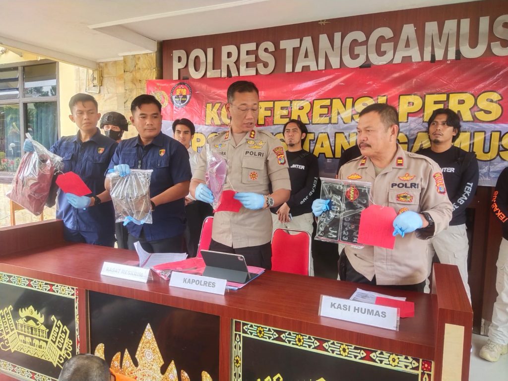 Pembunuh Tukang Ojek di Gunung Alip akhirnya Diringkus Polres Tanggamus