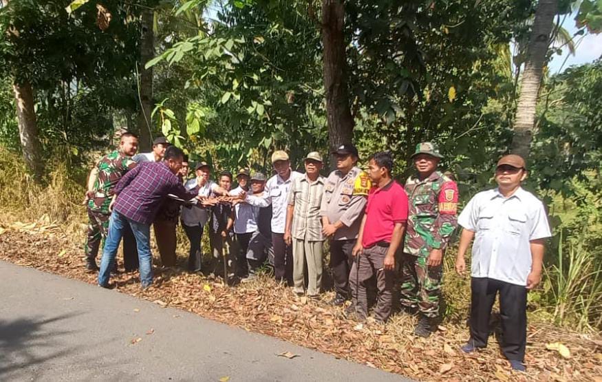 Camat Way khilau Fasilitasi Dua Desa Tentukan Batas wilayah