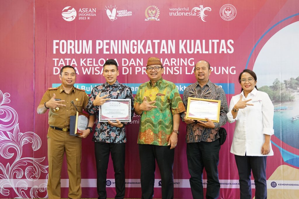 Kadafi dan Kemenparekraf Buka Forum Peningkatan Kualitas Tata Kelola dan Jejaring Desa Wisata