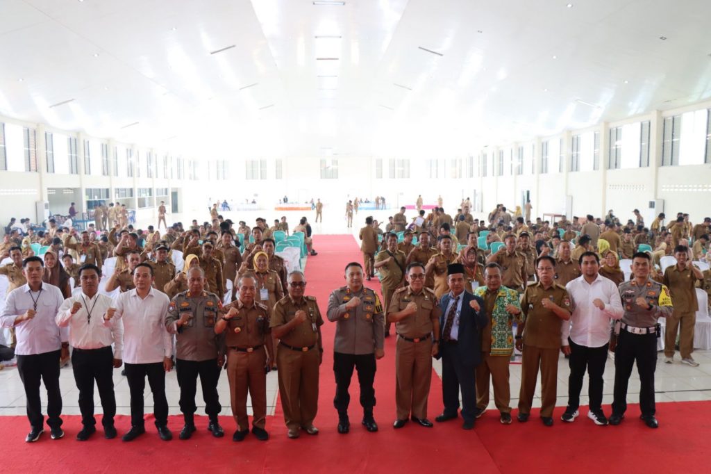 Kapolres Mesuji Dan Jajaran Berikan Pelatihan Hukum Kepala Desa Se-Kabupaten Mesuji