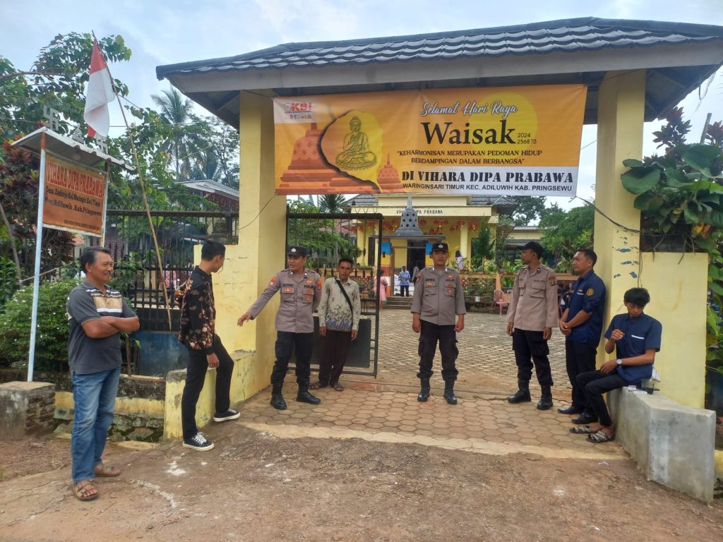 Polisi Amankan Perayaan Hari Raya Waisak di Pringsewu