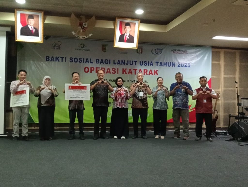 LKS Berkah Harapan Berperan Aktif Sukseskan Operasi Katarak Gratis untuk 219 Lansia di Pesawaran