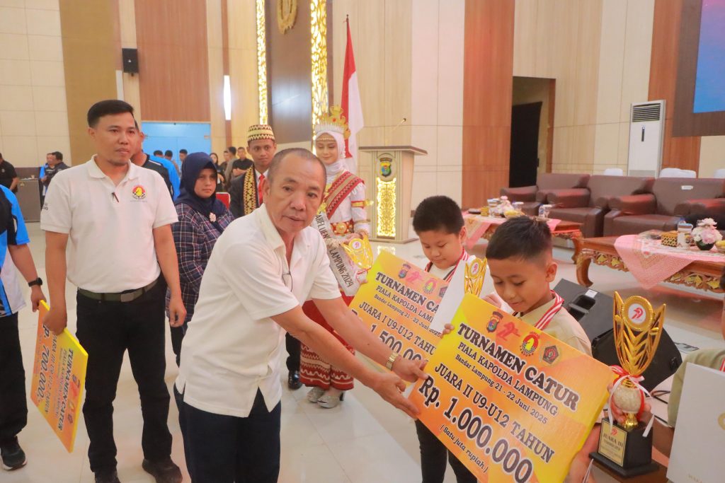 HUT Bhayangkara Polda Lampung Ke-79 : Turnamen Catur Piala Kapolda Cup Berakhir