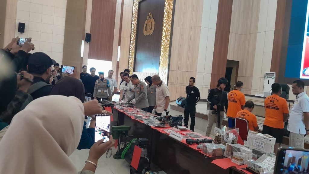 Ditreskrimum Polda Lampung, Ungkap Kasus Pembuatan Perdagangan Serta Penyalahgunaan Senpi dan Amunisi
