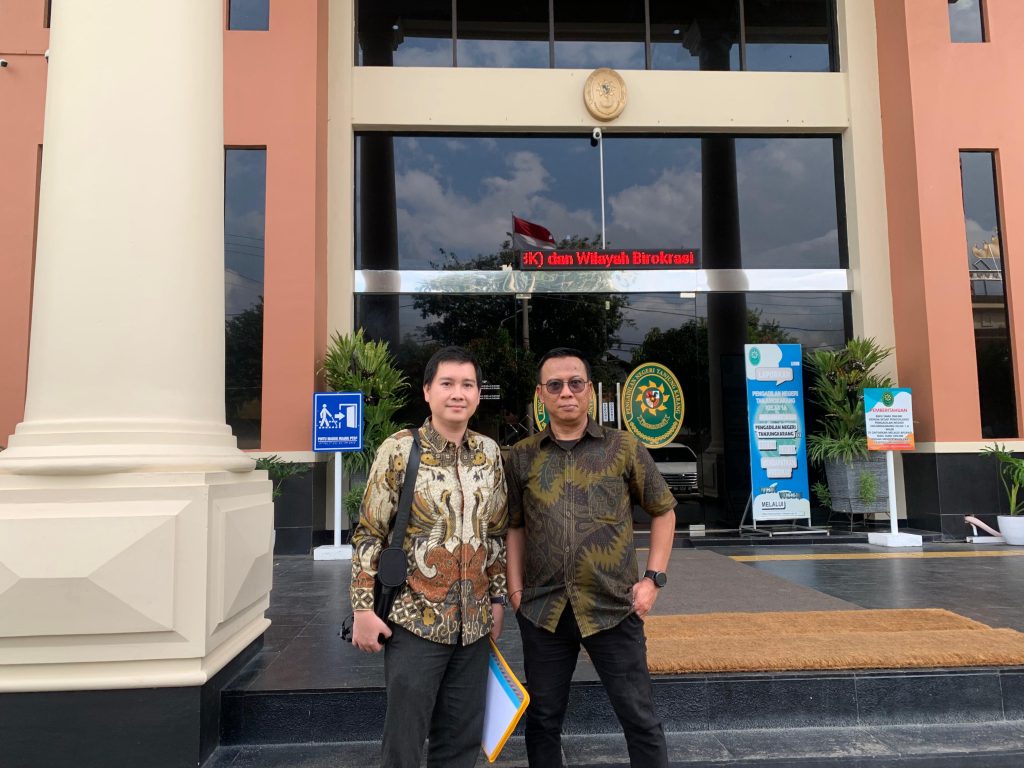 Tak Hadir di Persidangan, Majelis Hakim Perintahkan Panggilan Lewat Media Nasional