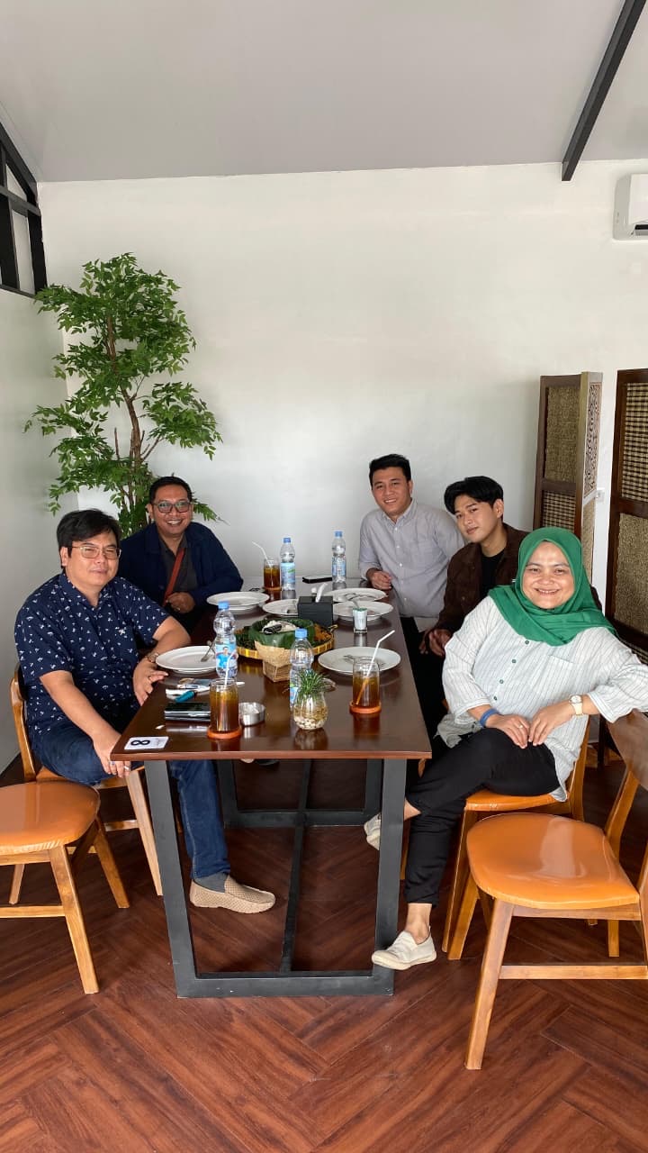 Dewan Pengawas BPJS Kesehatan Siruaya Utamawan Minta BPJS Tanggung Korban Keracunan Program Makan Bergizi Gratis