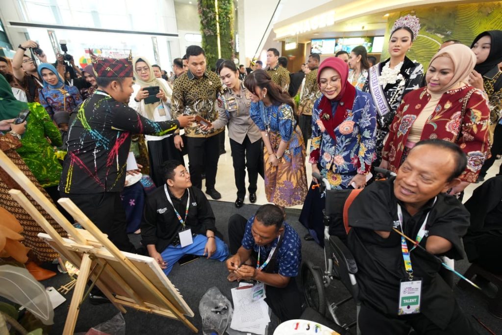 Pendamping Sosial Amri Wibowo Bawa Nama Lampung dalam Perayaan Hari Disabilitas Internasional 2025 di FX Sudirman