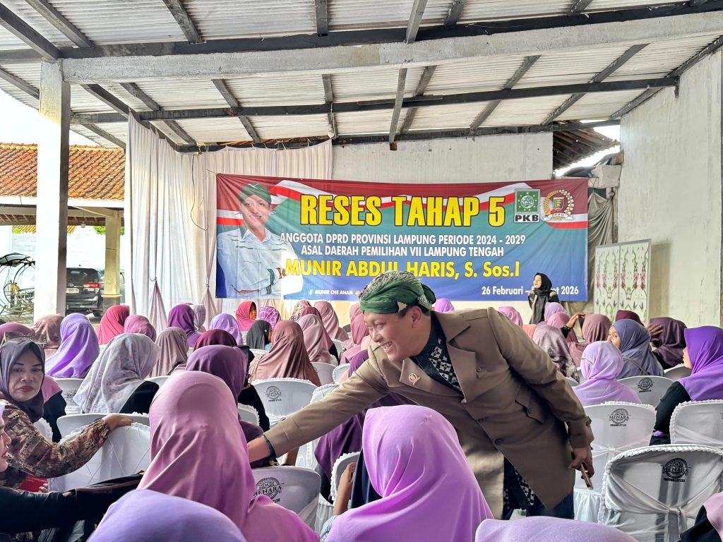 MUNIR RESES DILAM-TENG SOSIALISASIKAN PEMBANGUNAN JALAN PROVINSI DI 6 RUAS JALAN SENILAI 310 M